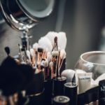 Jak panie niesłychanie zwracają uwagę na osobisty wygląd? Jak zadbać o wizerunek – uroda, make-up , kosmetyki.